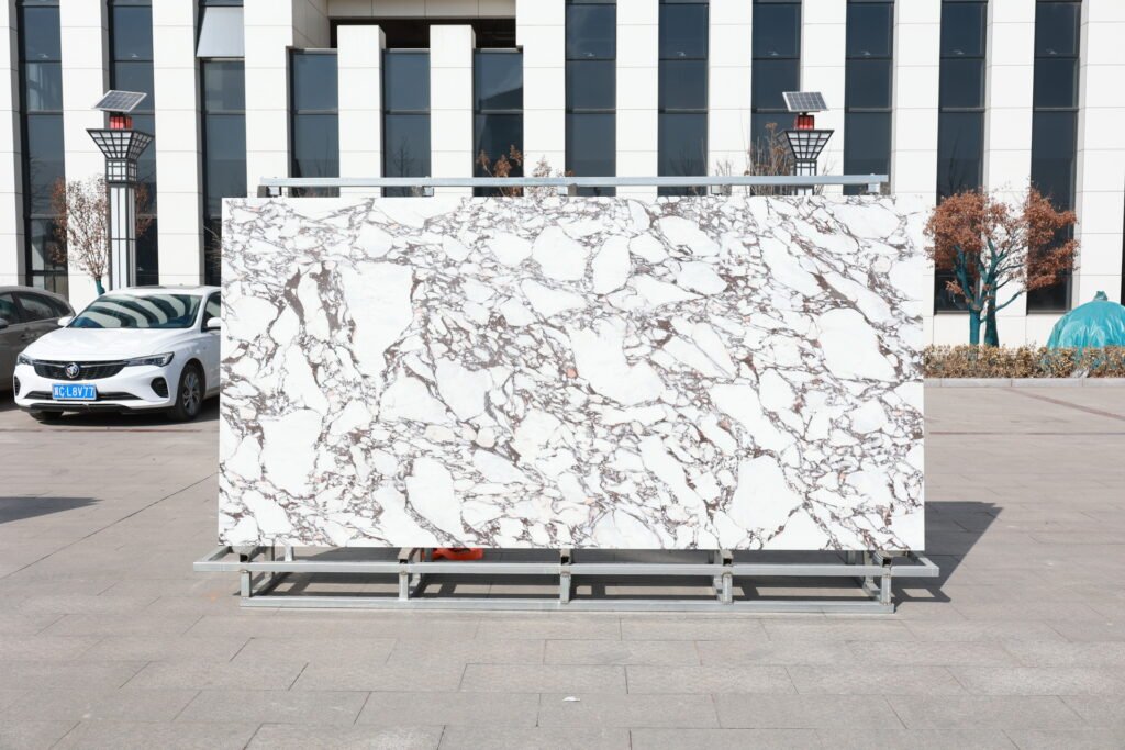 Calacatta Viola(Full Body)