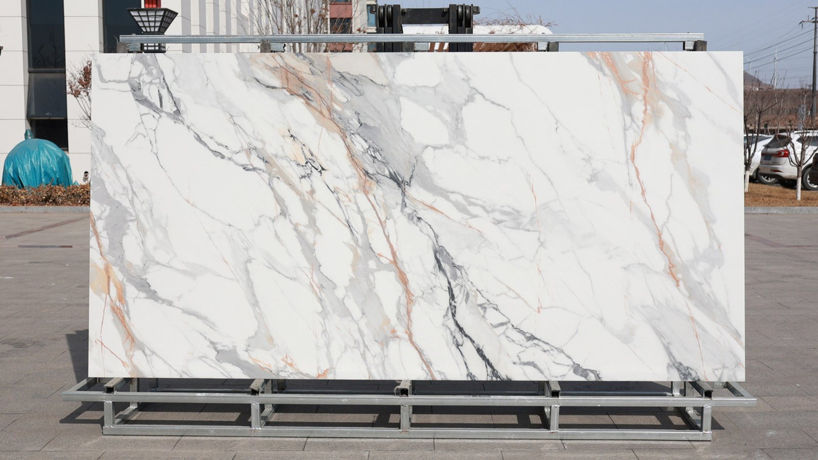 Luxury White slab photo