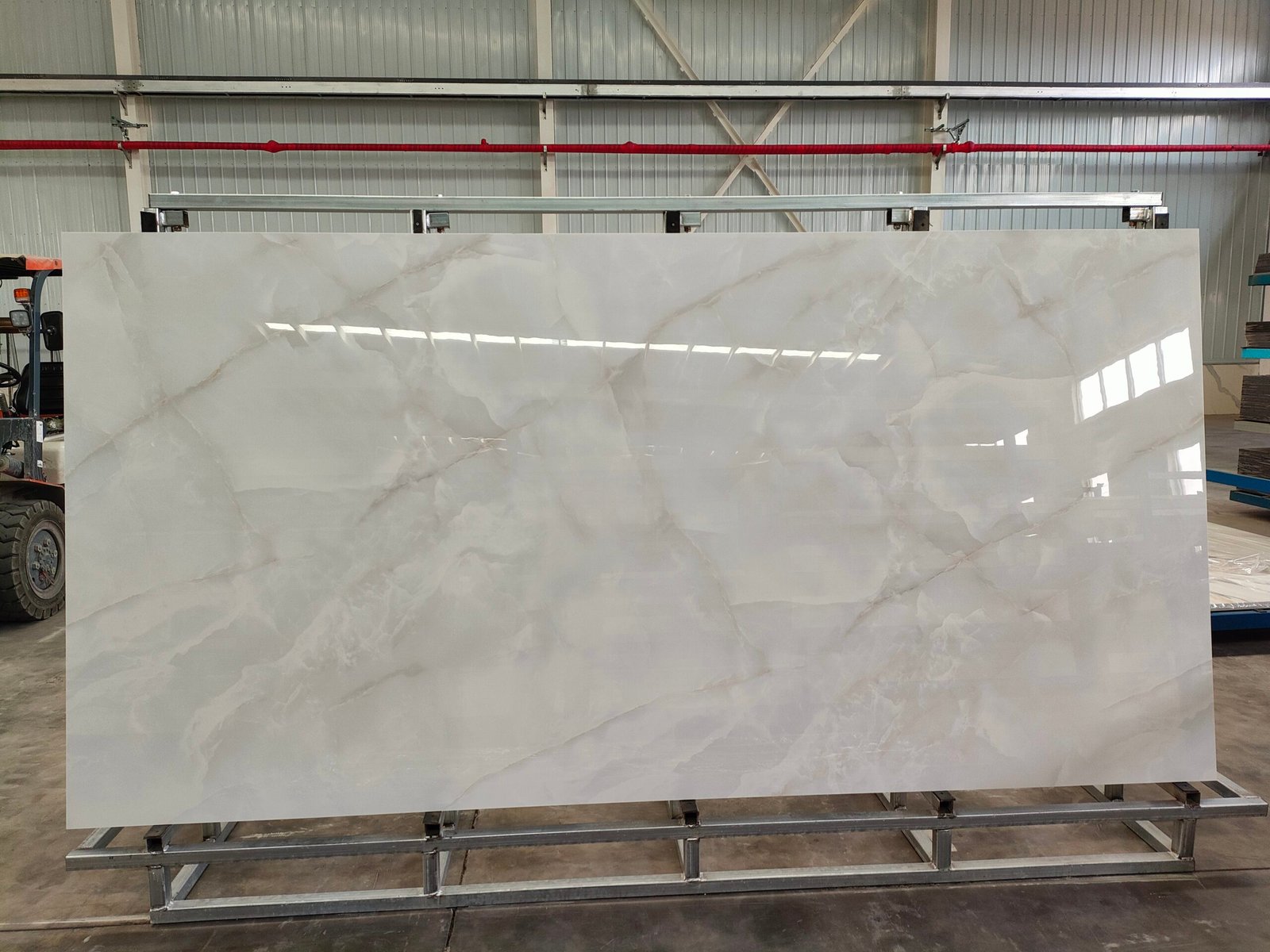 Onice slab photo