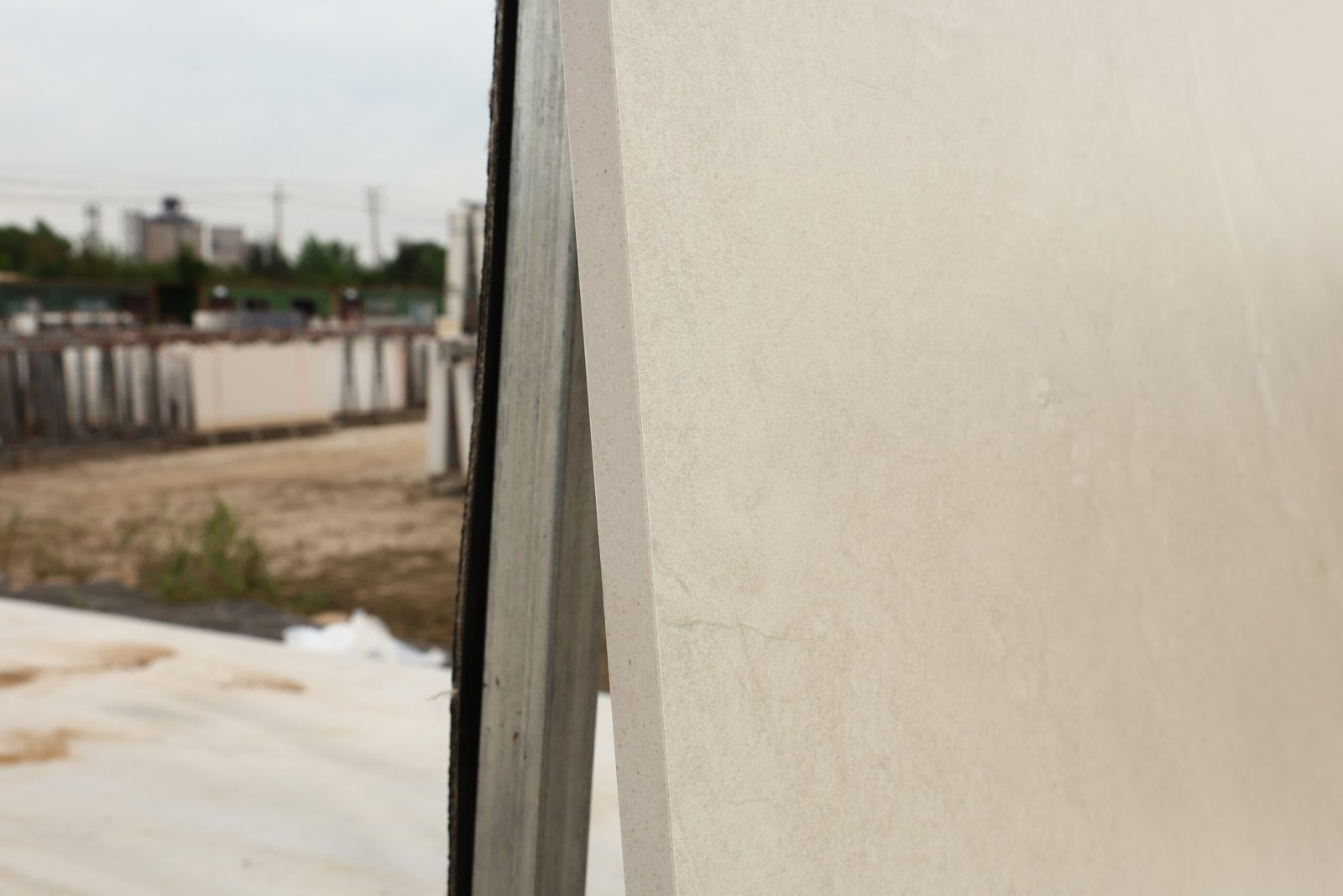 Marita Beige Detail Images