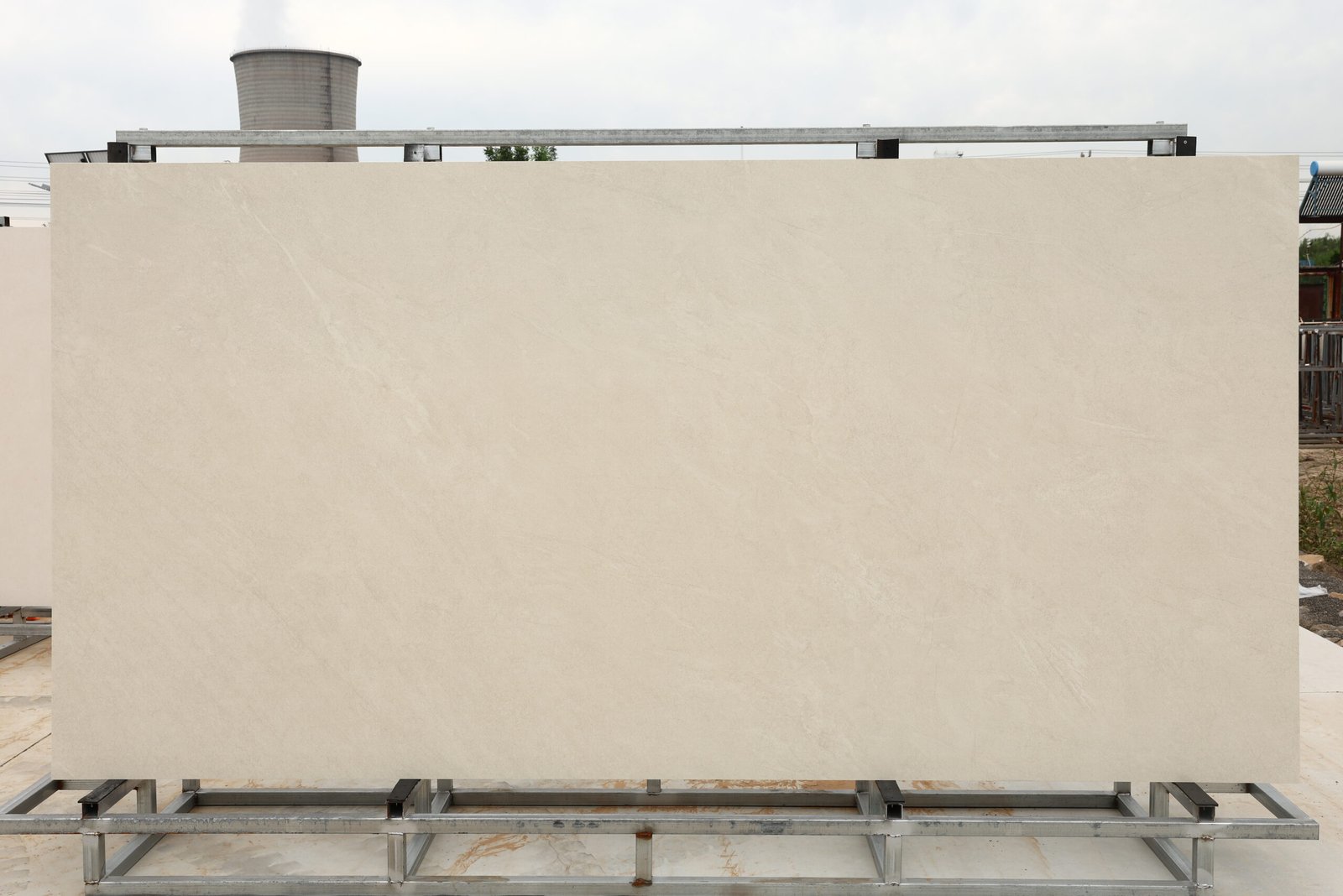 Marita Beige slab photo