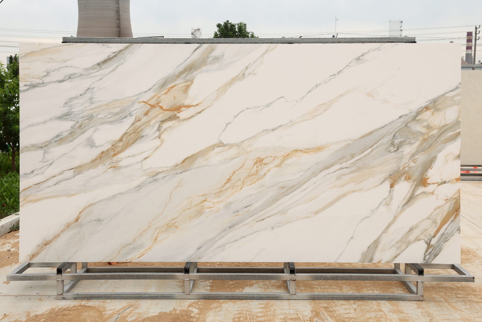 Windsor Gold slab photo