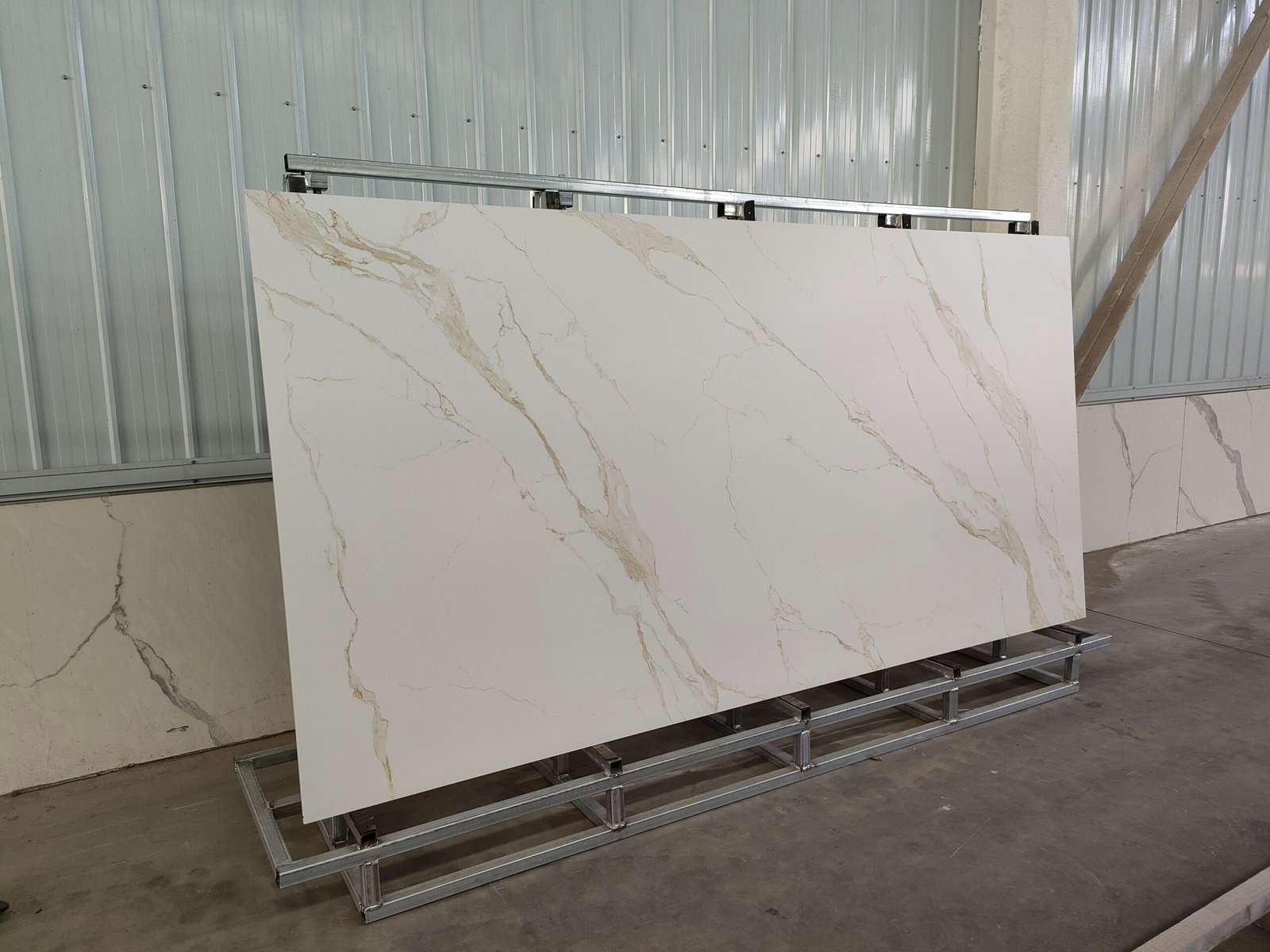 Calacatta Gold X – Polished Slab Photos