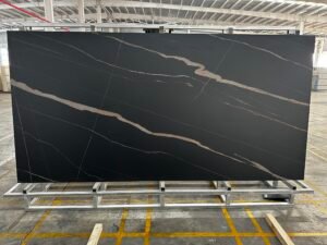 Helen Gold 12mm Sintered Stone